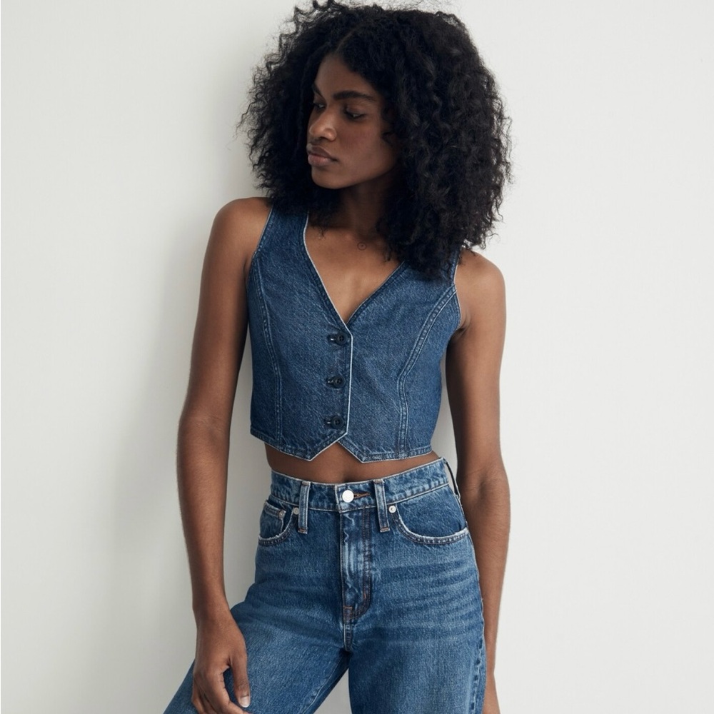 Madewell cropped denim vest in Coltman wash. NWOT size 4